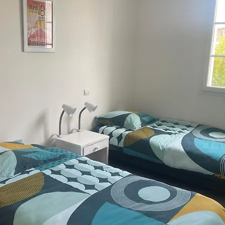 Hébergement de vacances Charmante Maison 3 - Au Calme - Fibre Internet - Wifi Box Tv - Proche Commerce - 3 étoiles Meublés De Tourisme - Fr-1-323-525